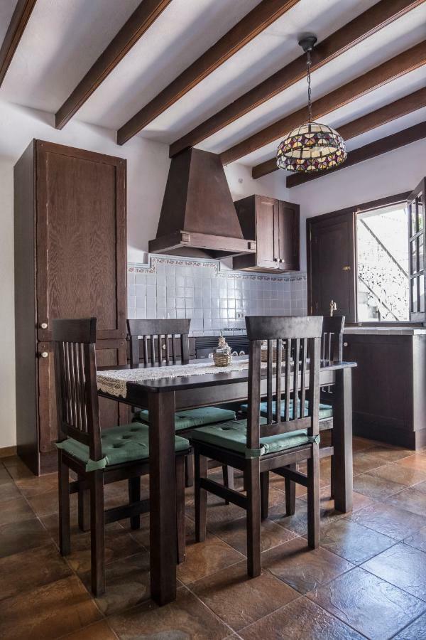 San Borondon Guest House Alojera ภายนอก รูปภาพ