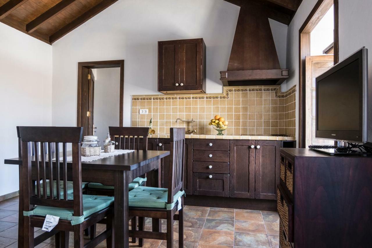 San Borondon Guest House Alojera ภายนอก รูปภาพ